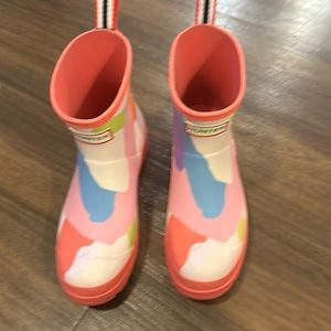 Hunter Play Glacial Pink Colorful Colorblock Ankle Rain Boots- worn 3 times